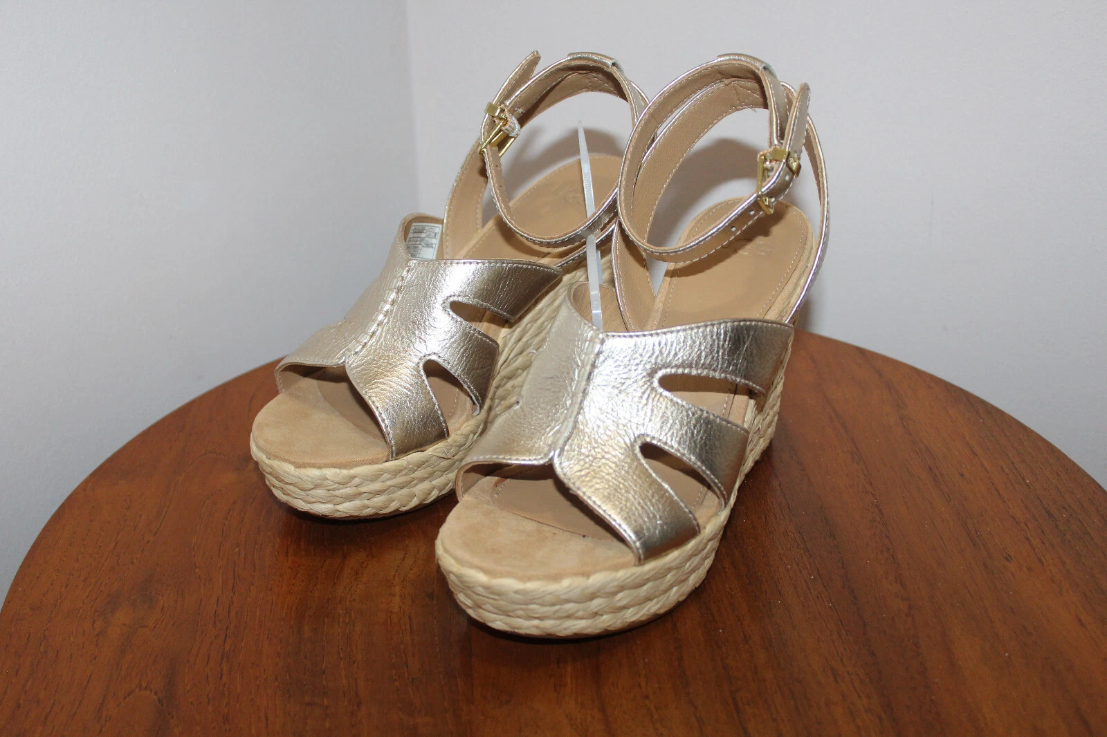 SANDALI UGG CAREENA S N 1125209 PELLE ZEPPA ORO METALLIZZATO TAGLIA 6 US