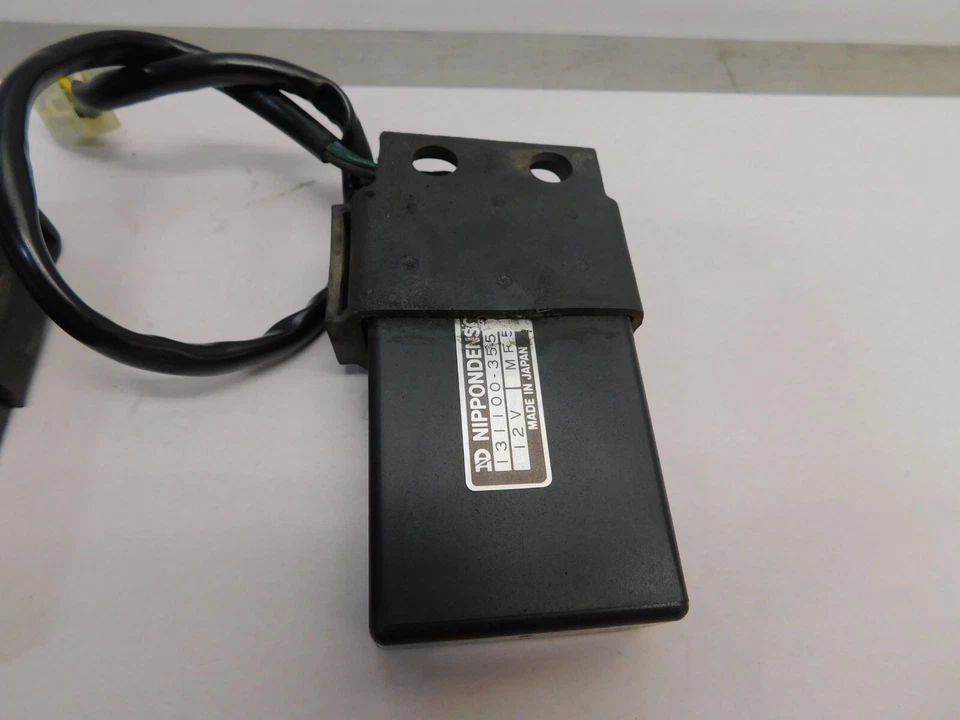 1983 Honda VT500CA SHADOW 500 OEM CDI 13110-3550 - Imagem 3 de 4