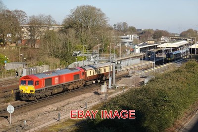 PHOTO  66025 WITH A PULLMAN MK1 BAGGAGE COACH WORKING 5Z27 STEWARTS LANE TO EAST