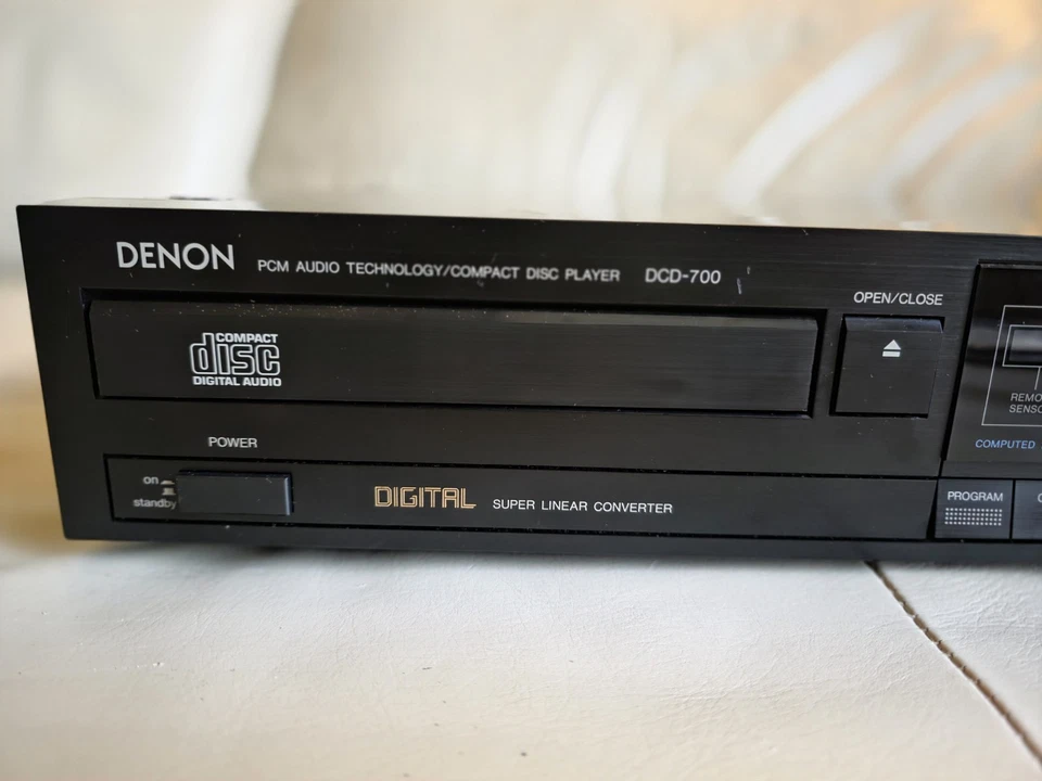 Denon DCD700 CD Player original remote and manual PCM84HP - Image 4 of 4