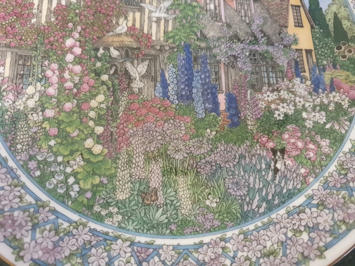 Royal Worcester Cottage Gardens Plate Suffolk July 1991 Sue