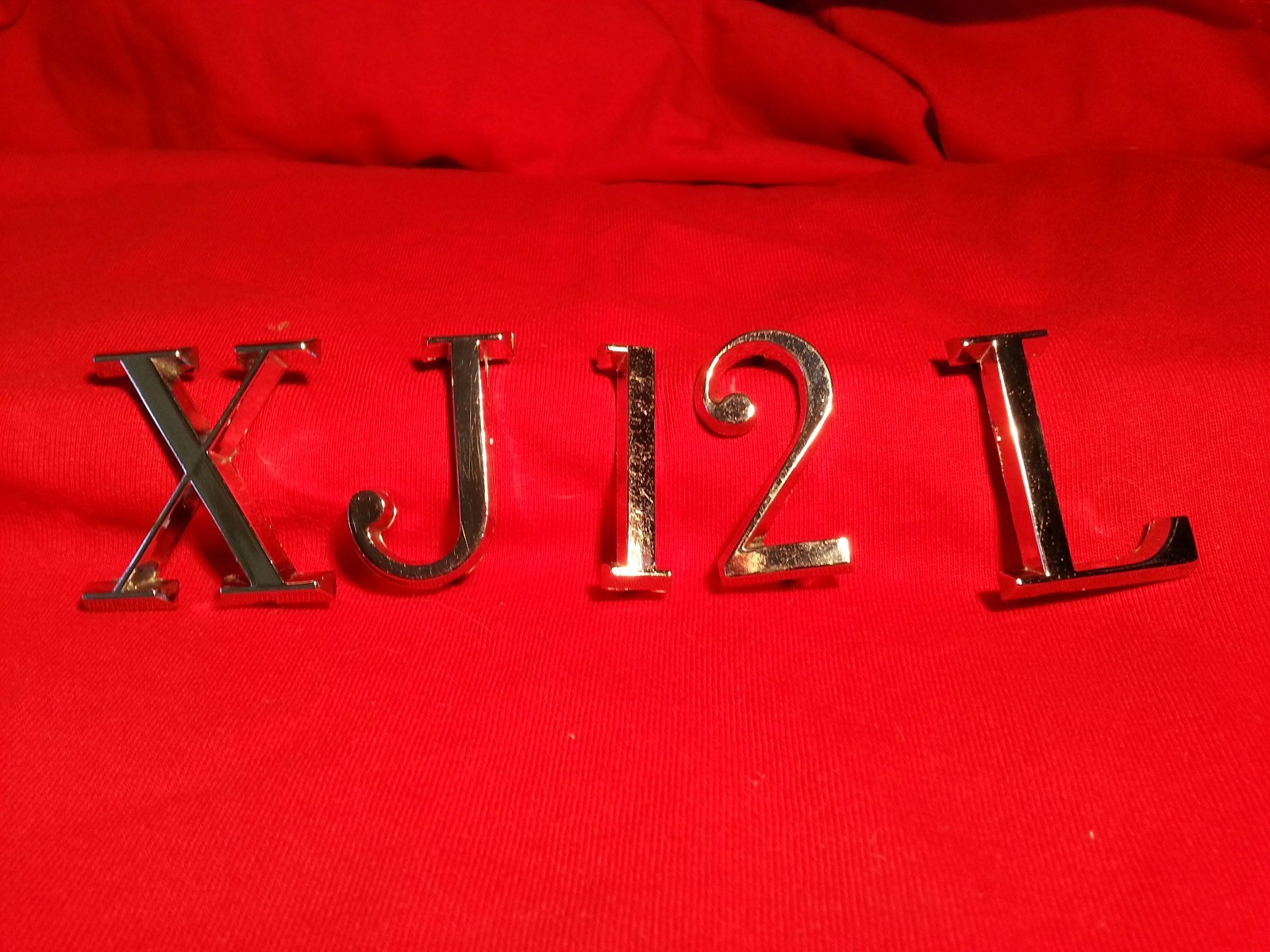 Picture 1 of 12