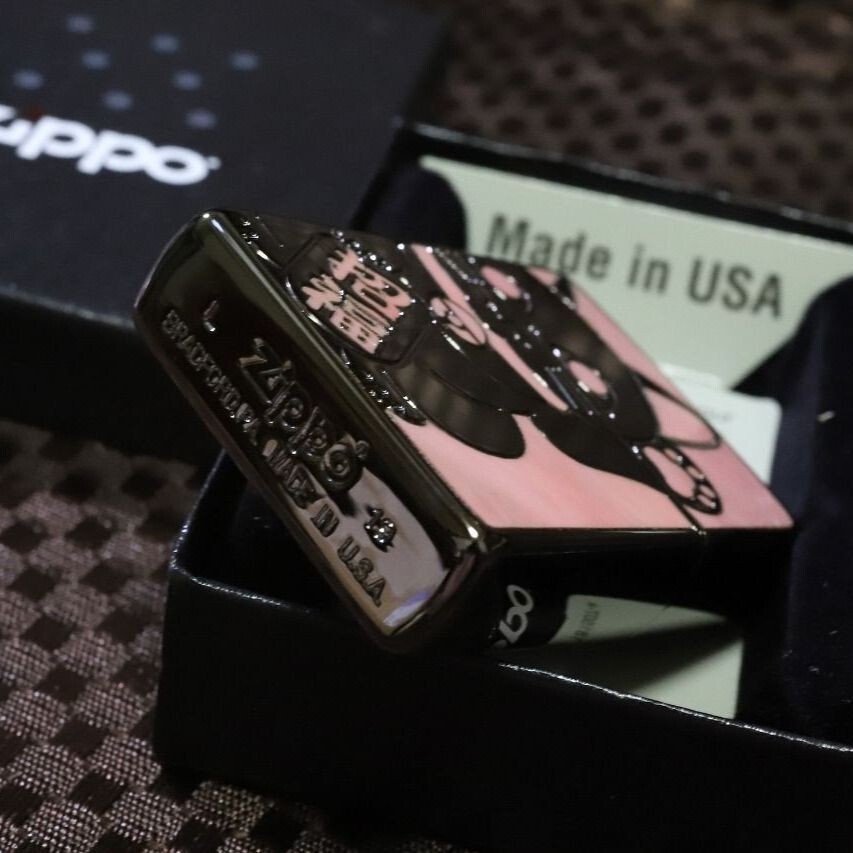 Zippo Lucky Cat Maneki Neko Black Nickel Natural Shell