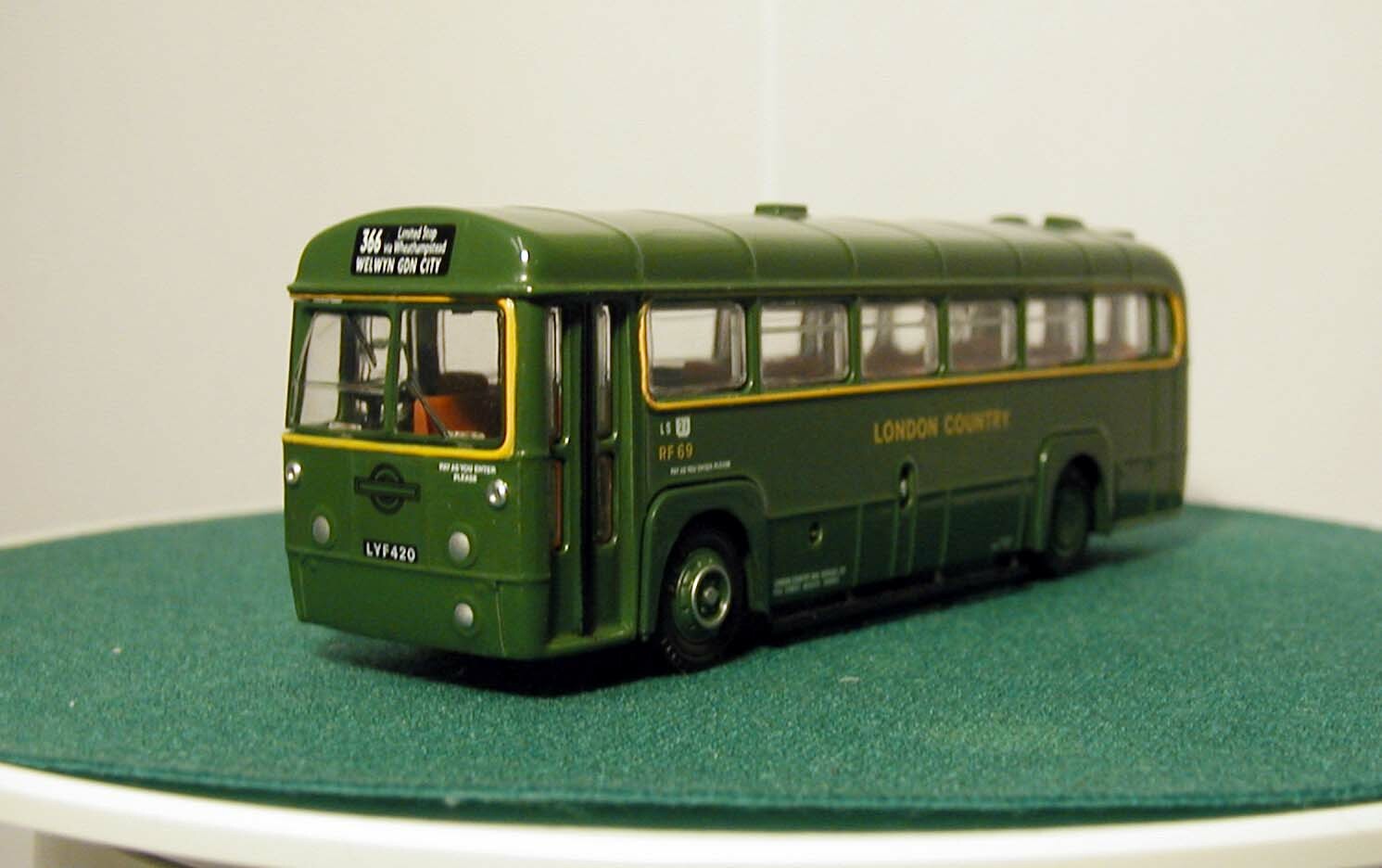 EFE AEC RF BUS LONDON COUNTRY (ROUTE 366)-23310