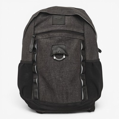 Oakley Voyage 22L Rucksack Backpack Black Grey Unisex Y2k