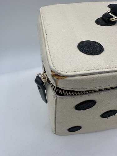 Portamonete Kate Spade dadi mini borsa scintillante avorio nero da polso - Foto 5 di 7