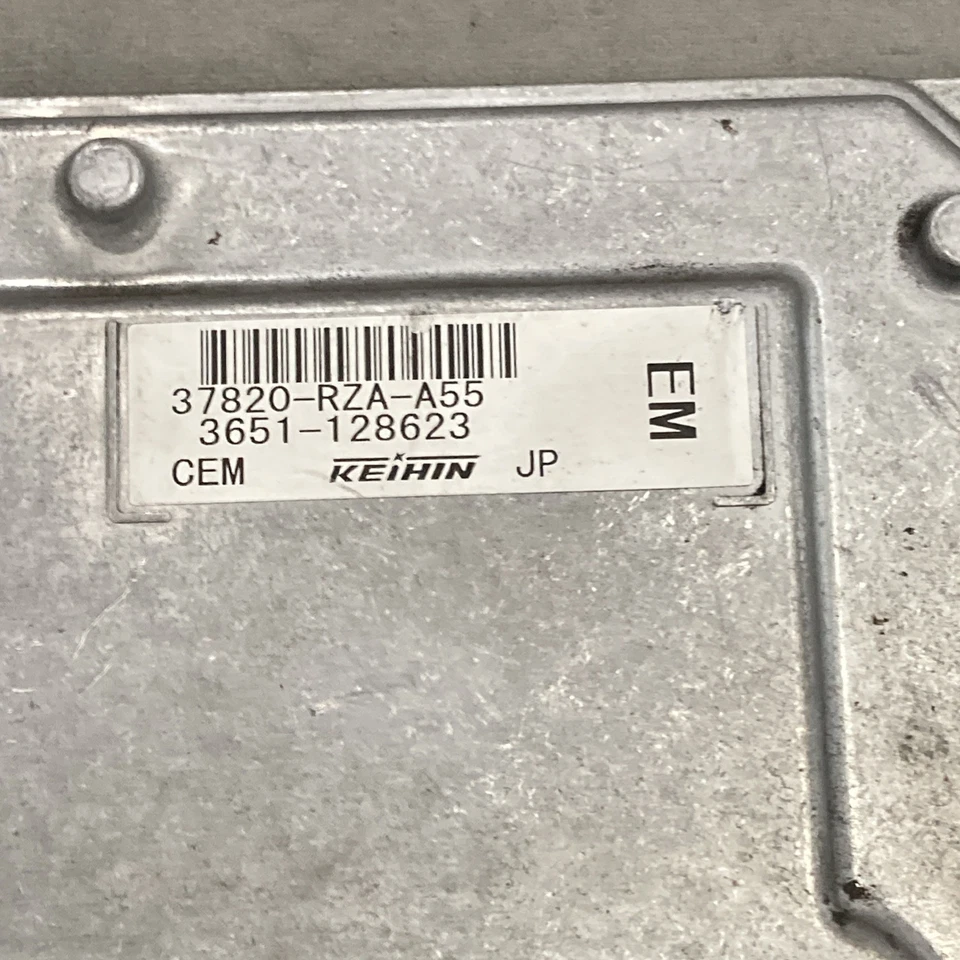Módulo de control del motor Honda CR-V 2007-2009 37820-RZA-A55 Foto 2 de 3