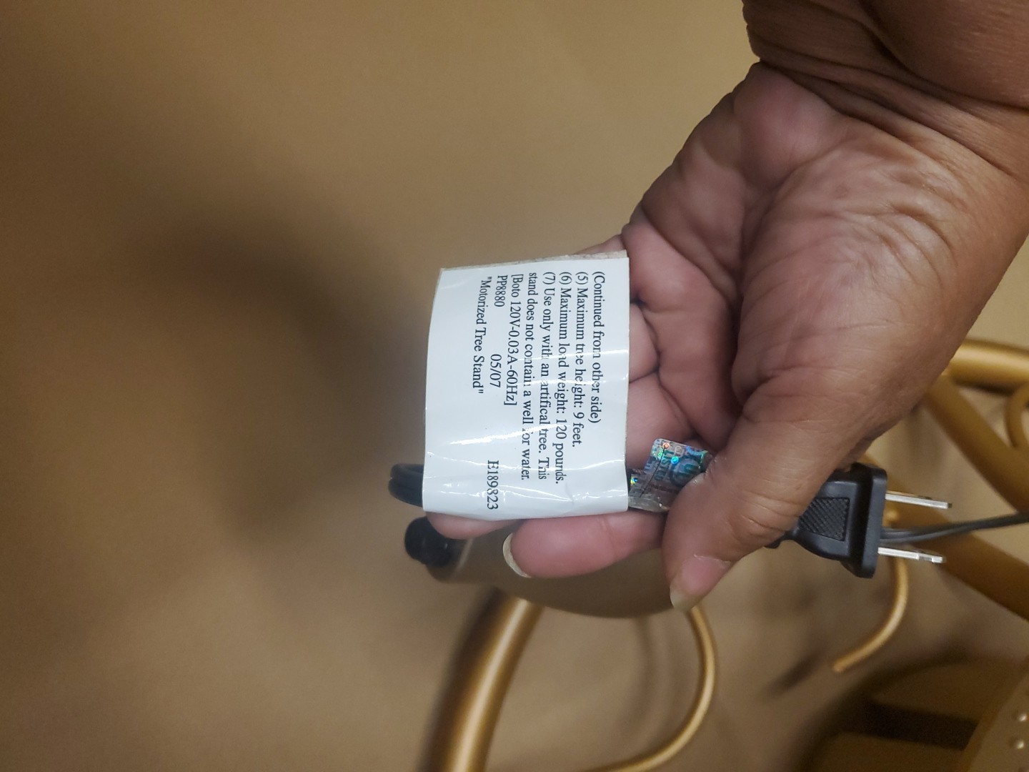 Home Heritage Rotating Artificial Christmas Tree Stand  9 foot tree 1-1.75 in