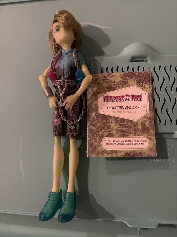 Porter Geiss Freaky Fusion Monster High Doll With Accessories