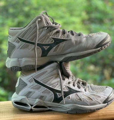 Mizuno Wave Tornado X2 Size 8.5 Volleyball Athletic Sneakers