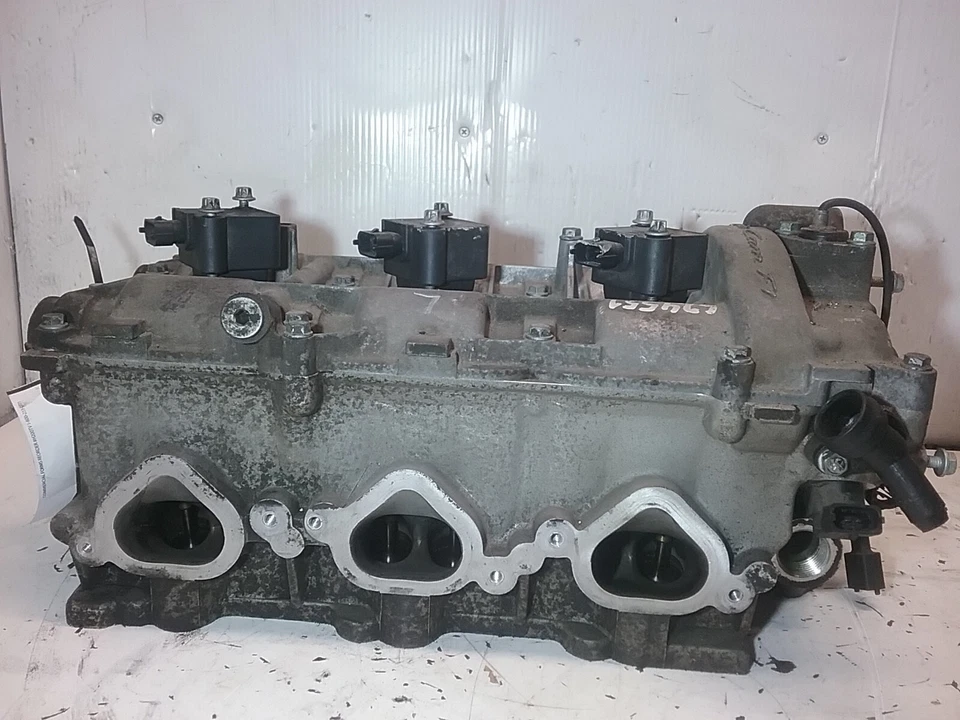 Porsche Boxster 2000-2002 culata lateral izquierda 306-59057L (3,2L V6) ZC104 Foto 3 de 4