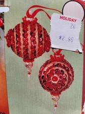Walco GROOVY SPIRAL BALL Vintage Sequin Bead Christmas Ornament Kit Makes 2 3457