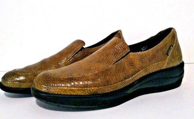 mens olive green dress shoes