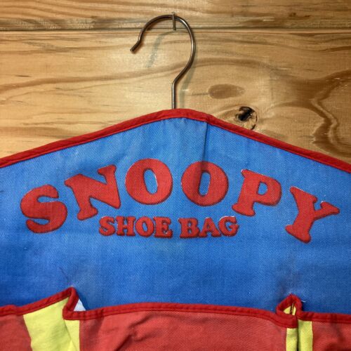 Vintage 1960s Peanuts Snoopy & Woodstock children boy girl Shoe Bag Hanger - Picture 2 of 17