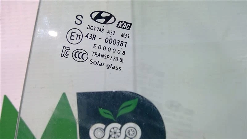 2016-2020 HYUNDAI ELANTRA QUARTER GLASS REAR RIGHT DOOR 83420-F2020 - Image 2 of 4