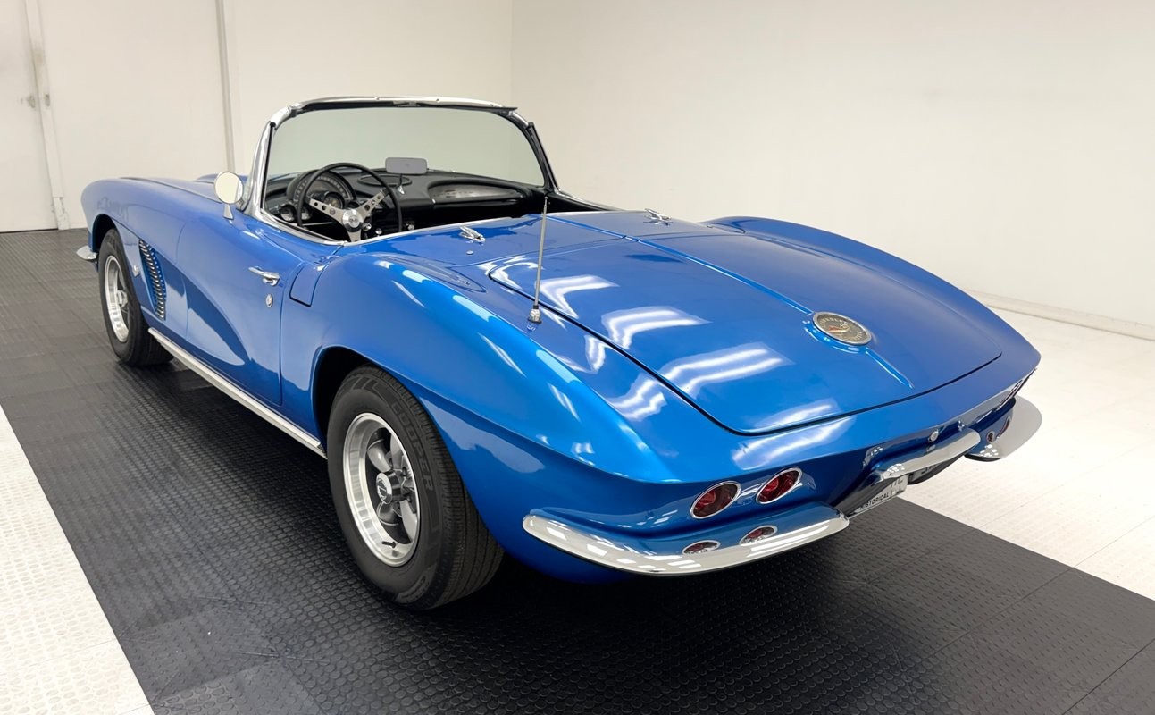 1962 New Wave Blue Chevrolet Corvette   | C1 Corvette Photo 6