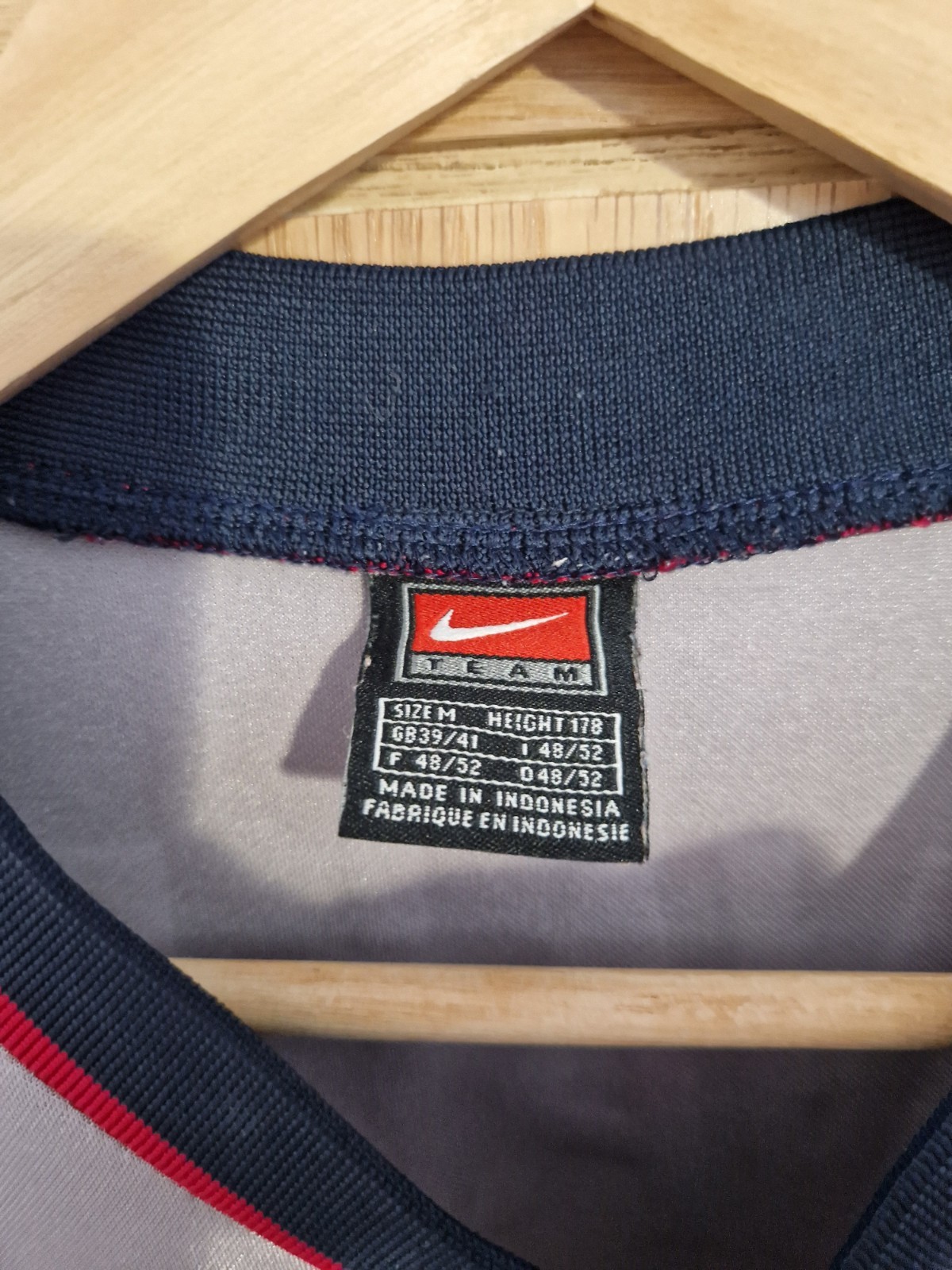 ORIGINAL AUTHENTIC Barcelona 1998-1999 Away Football Shirt #Rivaldo