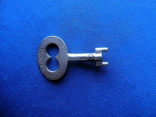 antique MARLIN FIREARMS  western marshal restraint handcuffs spurs leg irons KEY