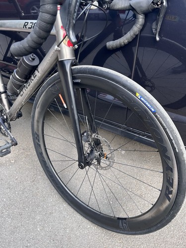 REYNOLDS AR46 DB 700C Tubeless Ready Carbon WheelSet for disc brake - Picture 12 of 12