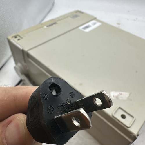 Extech 380560 High Resolution Precision Milliohm Meter - Picture 7 of 7