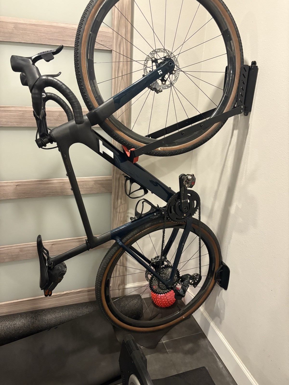 3T Exploro Racemax Italia – Size Small – Carbon Gravel Race FRAME ONLY