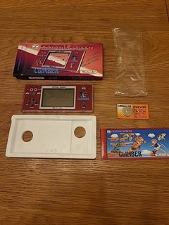 Nintendo Crystal Screen Climber. Game and Watch DR 802 1980's