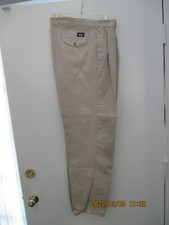 Men's Vintage Levi's Dockers Khaki 38/34 Cotton Pants Pre-owned