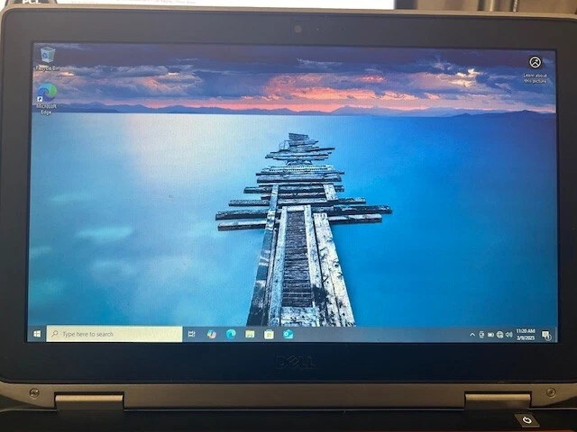 Laptop Dell Latitude E 6320 i7 8 GB 2,80 GHZ 128 GB SSD WIN 10 P + Paquete de acoplamiento Foto 3 de 4