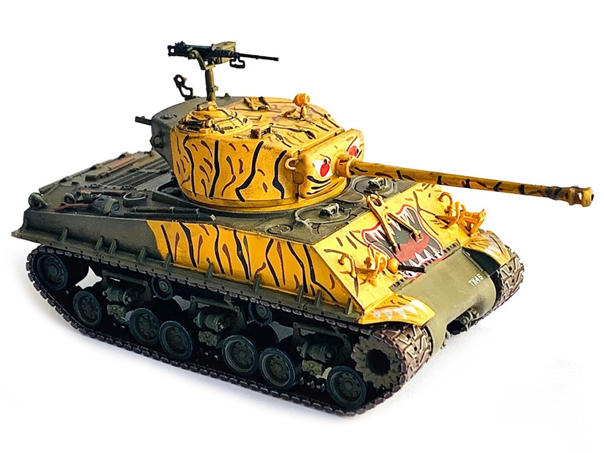 US M4A3E8 SHERMAN 