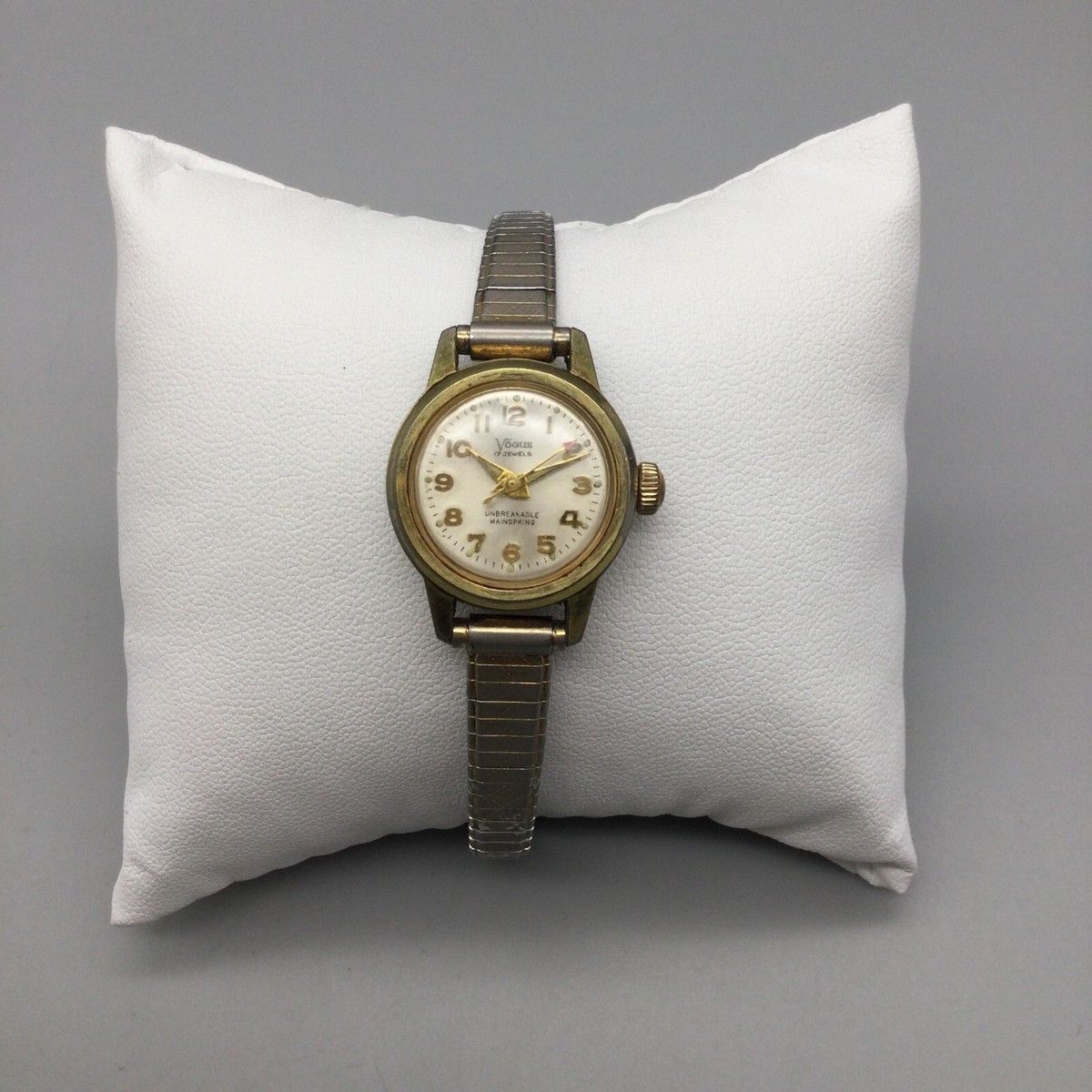 VTG Luger Women\'s 1722 Date Gold Tone Quartz Analog 22mm Watch 6 1/4\