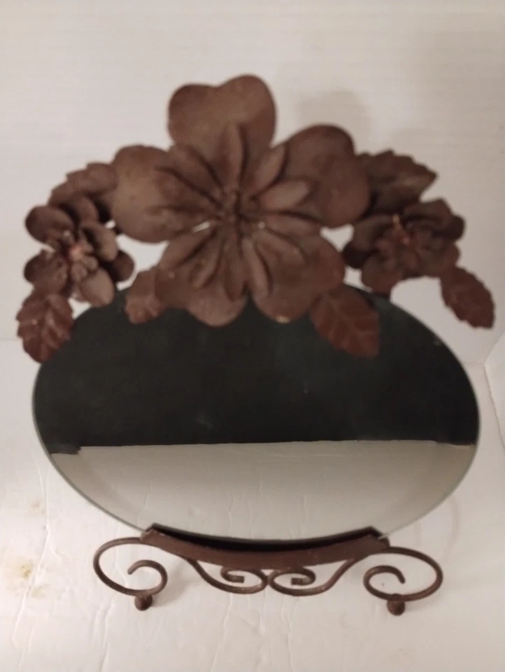 Hermoso Espejo de Mesa Vintage Raro Hierro Fundido Deco Francés En Excelente Estado Foto 2 de 4