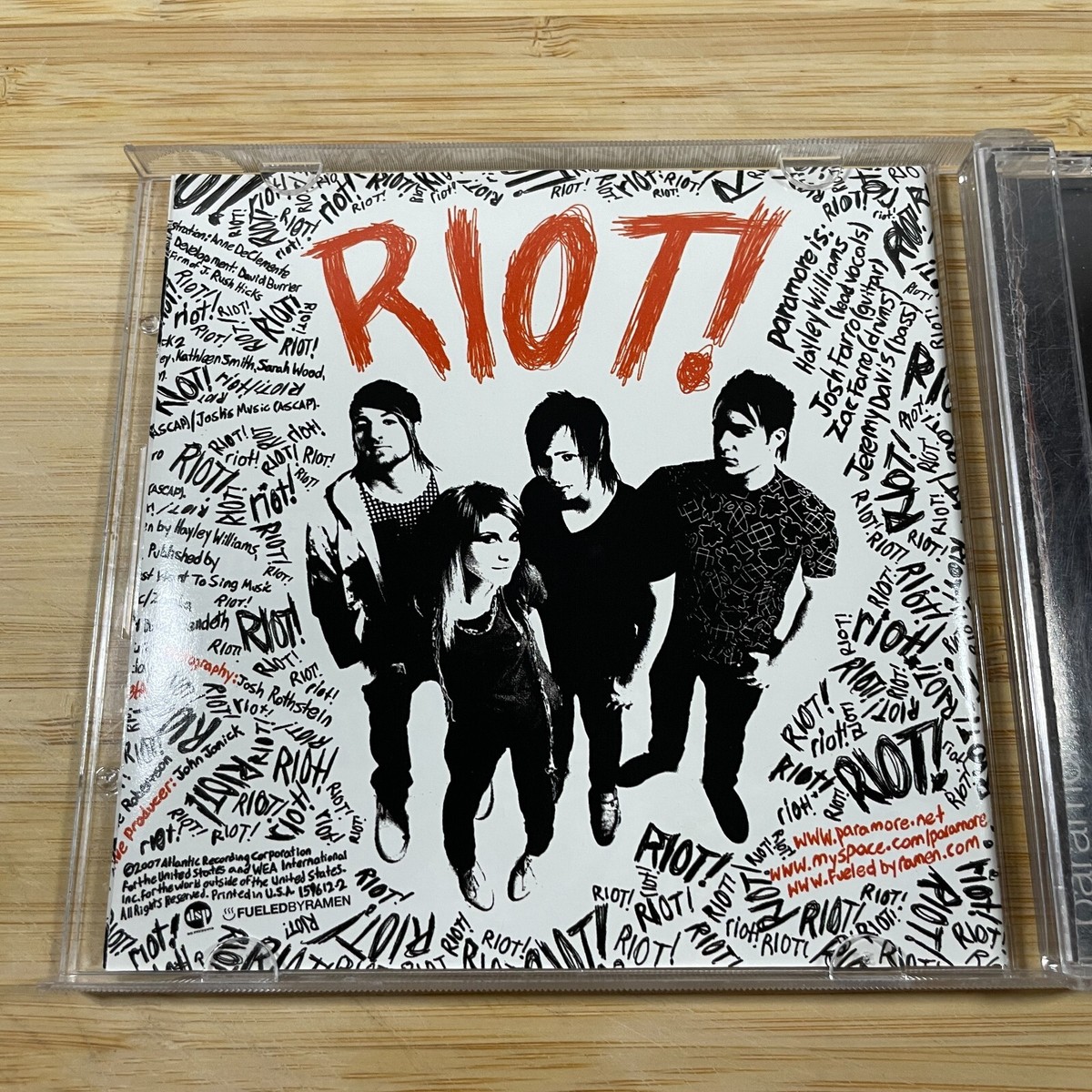 Riot! by Paramore (CD, 2007) 75678998058