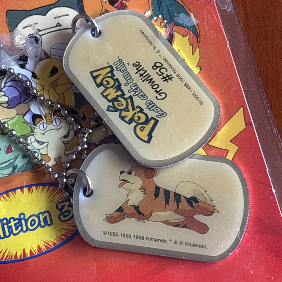 3 etiquetas de perro coleccionables Pokémon vintage edición limitada - edición 2 - precintadas nuevas Foto 4 de 4