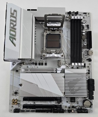 Gigabyte B650E AORUS ELITE X AX ICE AM5 AMD Ryzen Mainboard #MB13