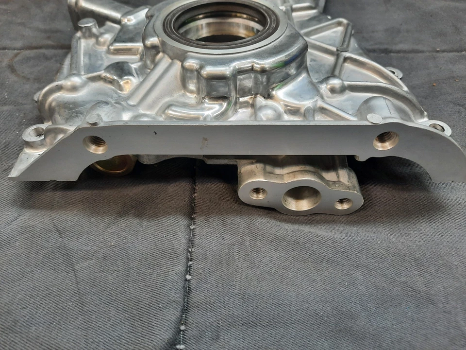 Nissan SR 20 Ölpumpe 2.0 l - Bild 3 von 4