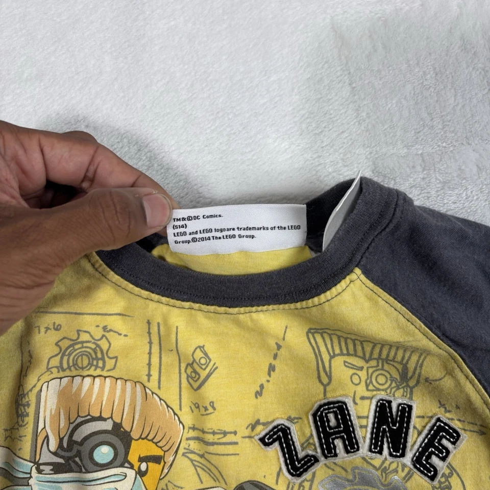 Lego DC Super Heroes Ninjago Zane Yellow Grey Shirt Kids Size 6/7 - Image 4 of 4