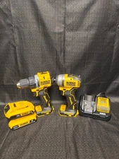 DEWALT DCK225D2 ATOMIC Combo Kit (1) DCD794 (1) DCF809 (1) DCB112 (2) DCB203