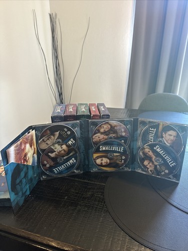 Smallville DVD LOT Seasons 2,3,4,5,6,7 in EXC w/ Slipcover & Inserts - Picture 3 of 13