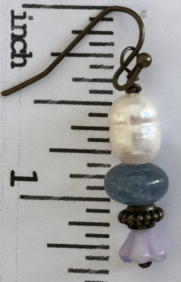 Beautiful Etched Bronze with Blue Jade, Pearl and Lavender Dangle Earrings. - Image 4 of 4