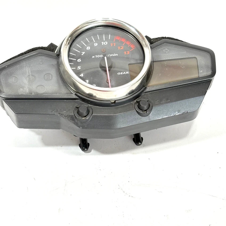 Suzuki Inazuma GW250 2013 a 2018, velocímetro OEM, P/N 34100-48HG2 Foto 3 de 4
