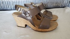clarks sandals wedge