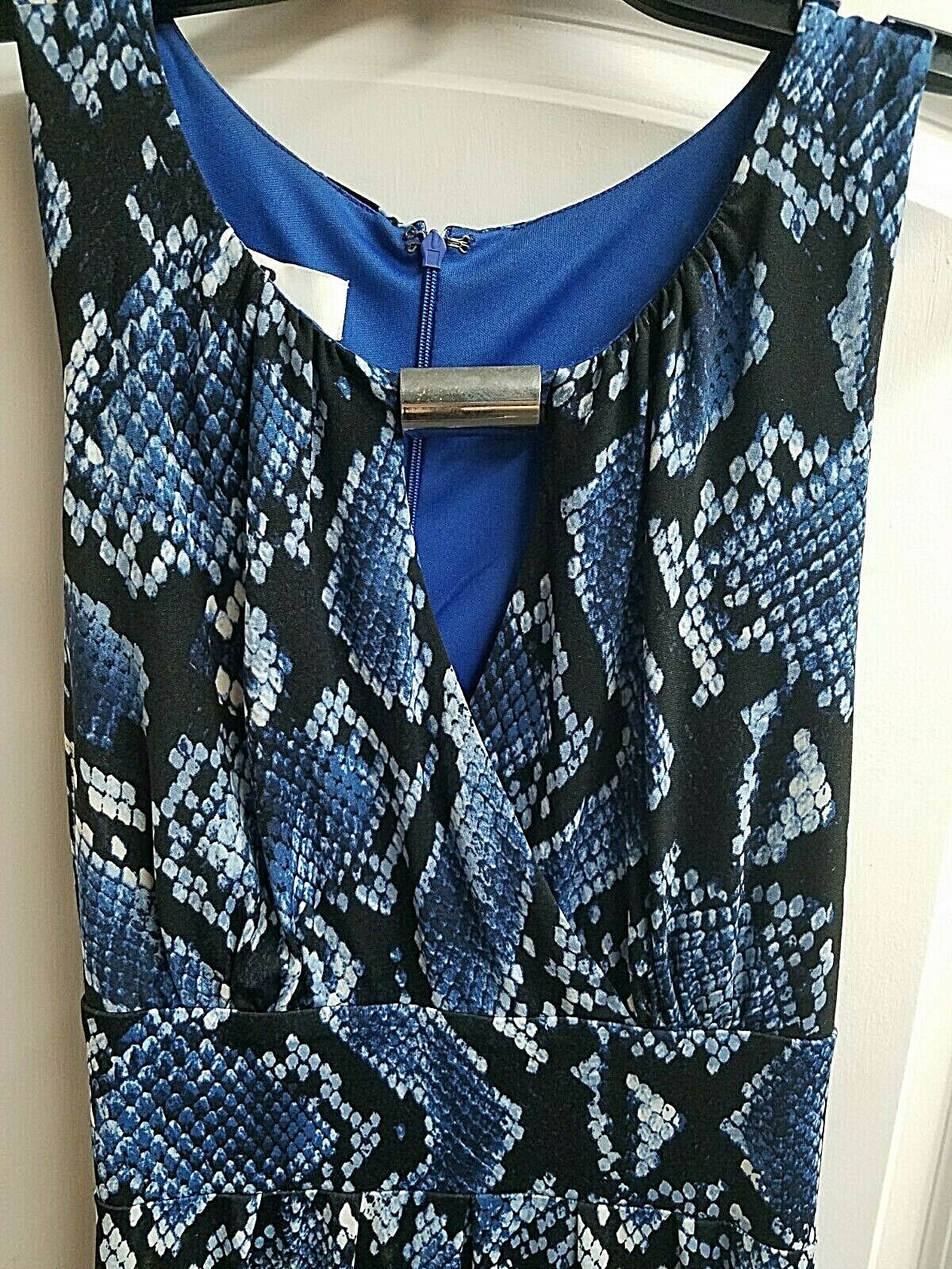 DR COLLECTION MULTI BLUE PYTHON SLEEVELESS DRESS … - image 3