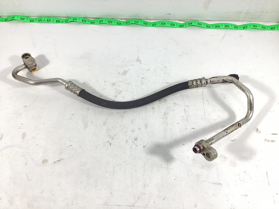 2006 - 2008 BMW 750i Air Conditioning A/C Condenser Water Hose Line 9140738 OEM. - Image 3 of 4