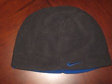 Nike Reversible Kid's Fleece Unisex Beanie Hat Szie 4-7 8/20 NWT 25.00