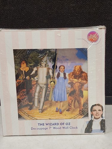 NEW IN BOX VANDOR WIZARD OF OZ 7" DECOUPAGE WOOD WALL CLOCK - 第 1/3 張圖片