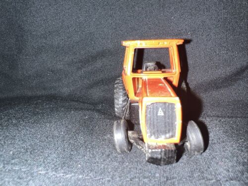DEUTZ-ALLIS 8070 TRACTOR WITH CAB 3537D 1/64 SCALE ERTAL DIECAST #1317D - Picture 3 of 5