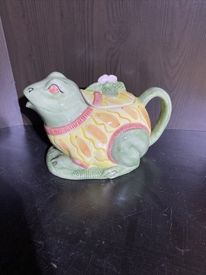 Seymour Mann CeramicFrog Tea Pot 
