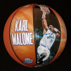 karl malone autographed basketball