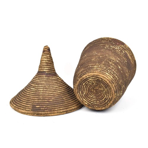 Cesta de tejido apretado Tutsi con tapa Ruanda - Imagen 7 de 8