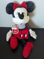 Hallmark Disney Minnie Mouse Valentine Plush